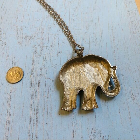 ZAD Silver Long Elephant Necklace - Picture 3 of 3